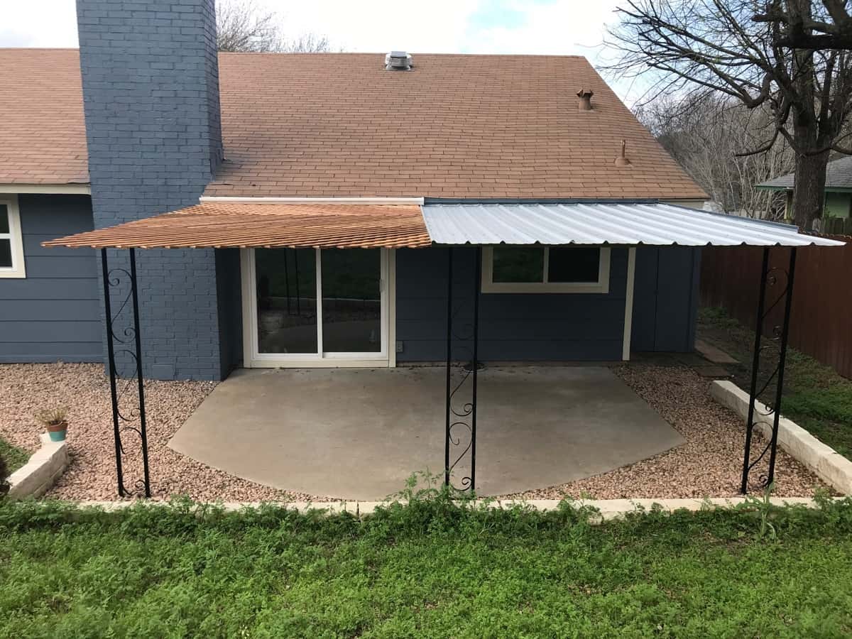 DIY patio roof made of half tin and half lattice